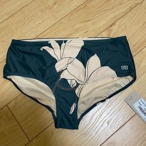 Emerald Tigerlily Midi Bottoms